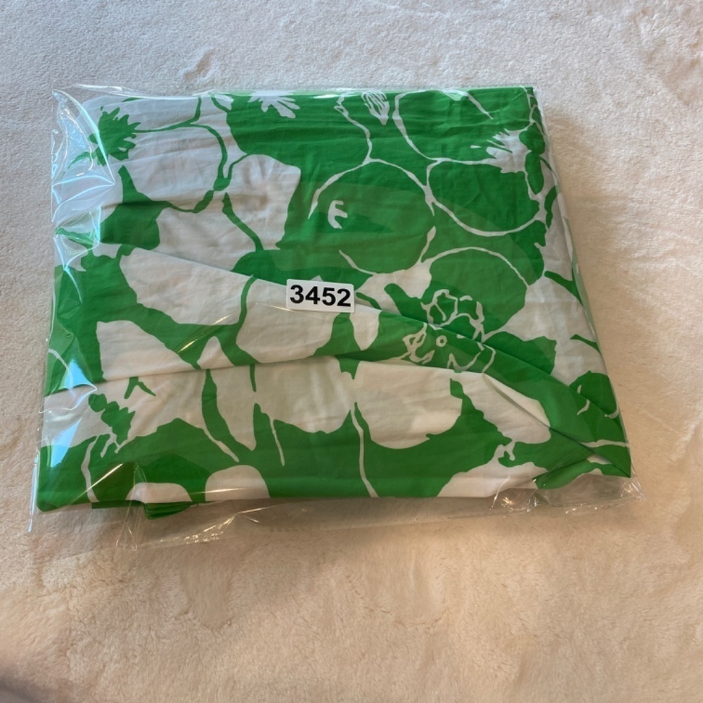 New! Rails Seville midi Dress in Lotus Green smocked floral nwot 33452 - Picture 16 of 16